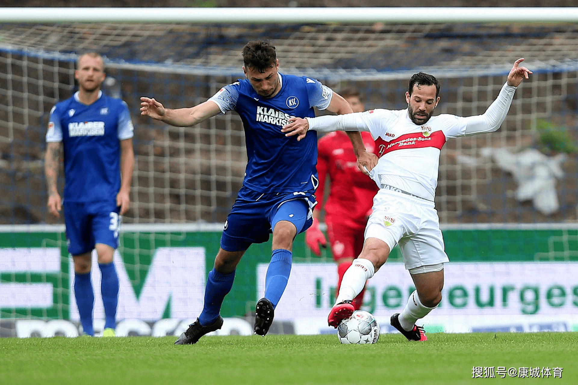 汉堡球队在主场迎来一场大胜