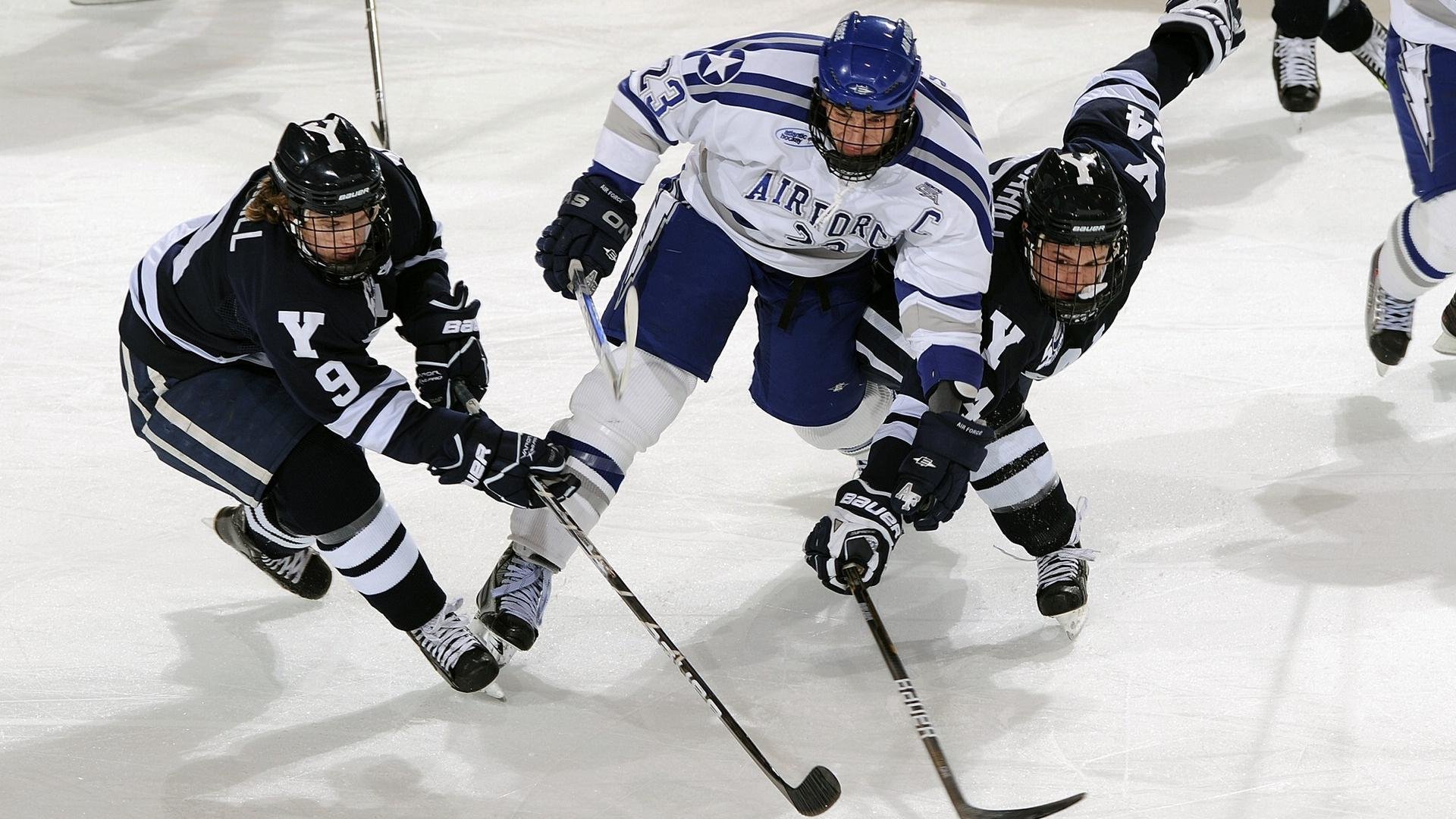 西亚卡姆赛事官方发布问鼎冠军新规，G2争议不断！